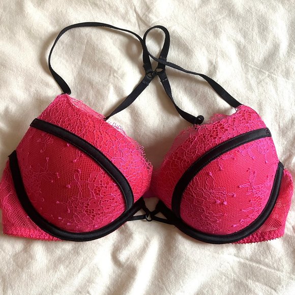 Victoria's Secret Very Sexy Push-Up Bra - Picture 1 of 5